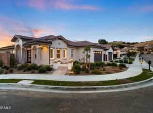 327 Toyon Court Dr, Thousand Oaks, CA 91362