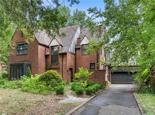 320 Maple Ave, Pittsburgh, PA 15218