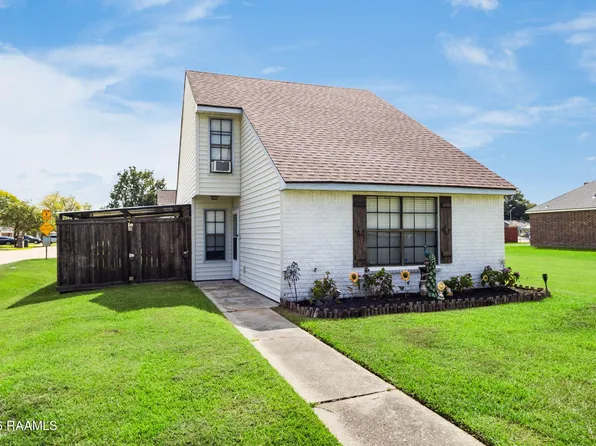 442 Le Violon Rd, Lafayette, LA 70506