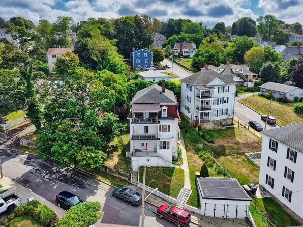 177 Crescent St, Fall River, MA 02720