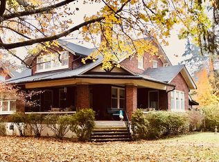 3717 Grandview Ave, Saint Matthews, KY 40207