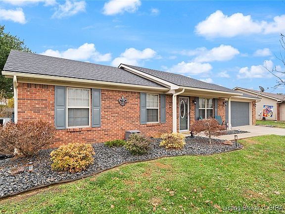 2nd image of 1215 Flagstone Drive