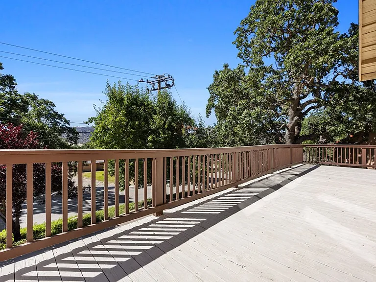 29861 Greenwater Dr — Photo 44