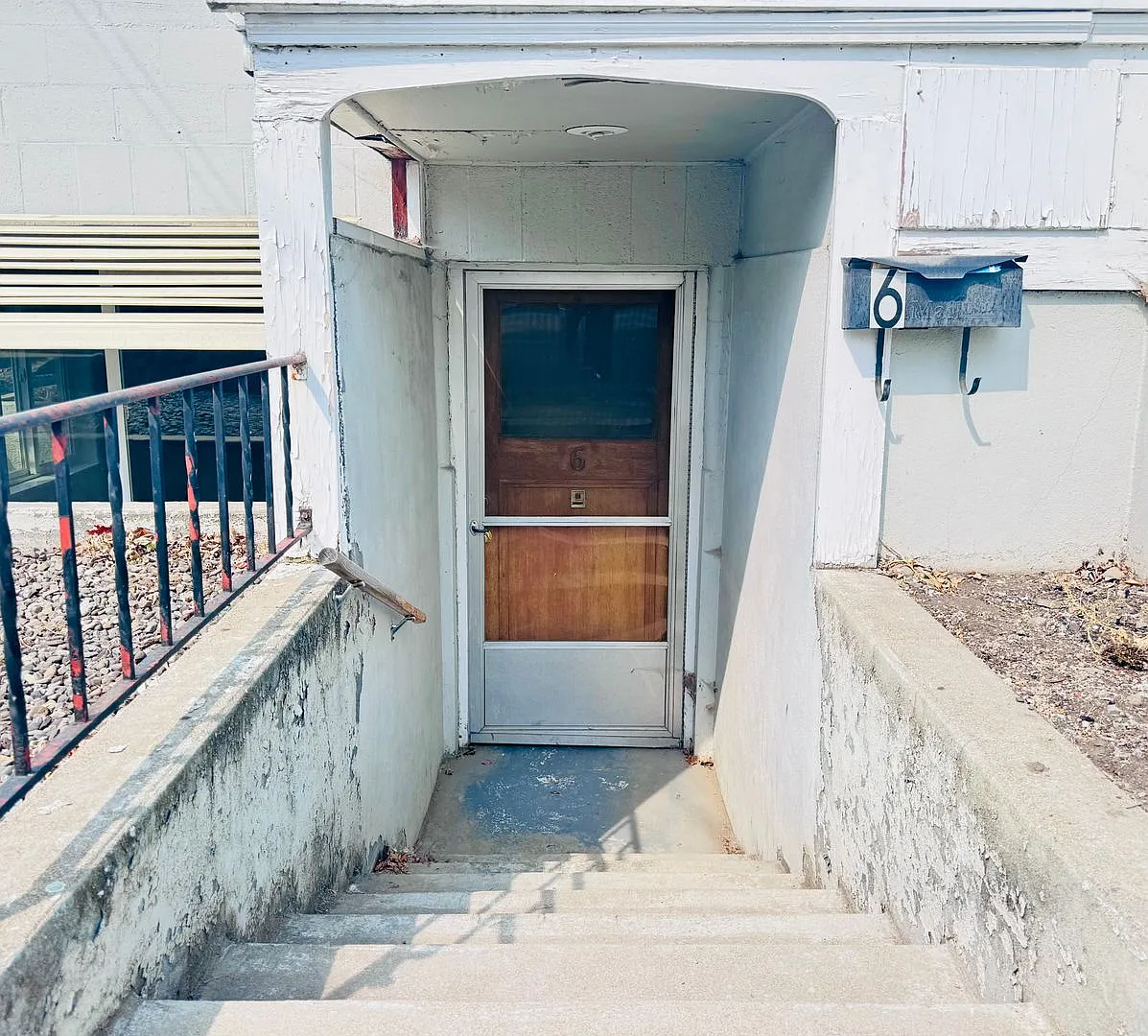 4th Street Apartments — Photo 2