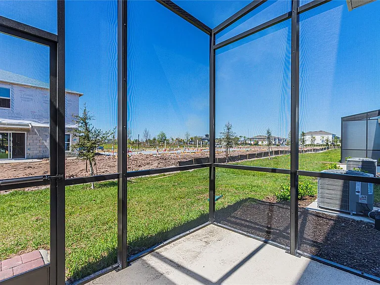 5082 Rain Shadow Dr — Photo 12