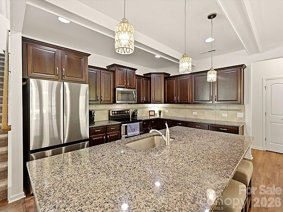 3rd image of 1104 Bassett Way