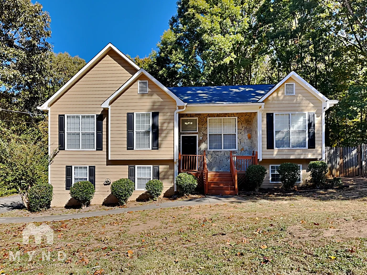 3 bed, 2.0 bath, 1364 sqft, $1,890 — Photo 1