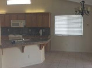 6332 N Milburn Ave, Fresno, CA 93722