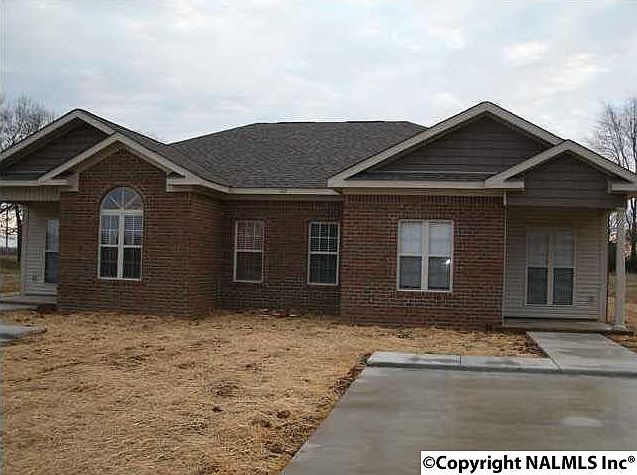 1st image of 102 Kaliegh Paige Cir #A
