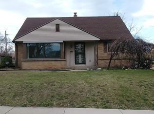 3911 N 77th St, Milwaukee, WI 53222