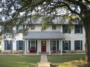 920 Crabapple Rd, Blanco, TX 78606