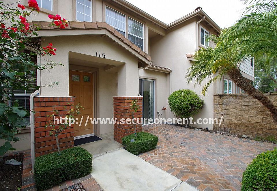 1st image of 115 Greenmeadow Dr