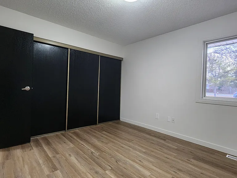 7 Poirier Ave #PREMIUM — Photo 14