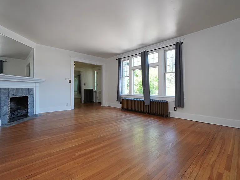 2389 W Boise Ave — Photo 13