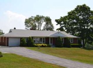 2388 Bozoo Rd, Peterstown, WV 24963
