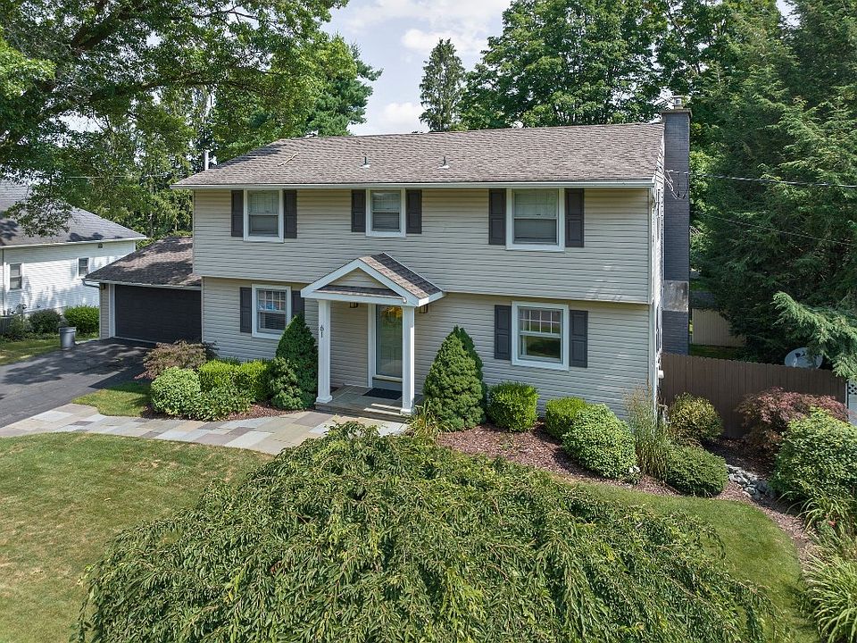 2nd image of 61 Audubon Ave