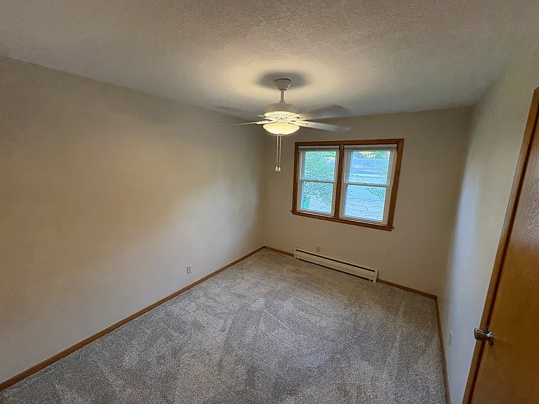 4220 Ingersoll Ave #202 — Photo 9