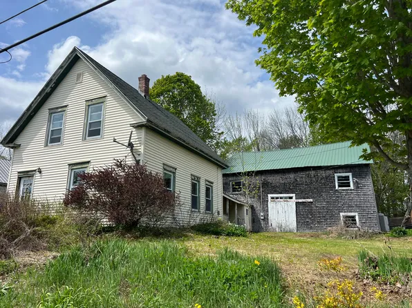 992 Main Street, Springfield, ME 04487