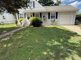 3402 W Weaver Rd, Hampton, VA 23666