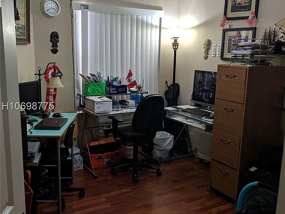 3rd image of 4966 Leeward Ln #3902
