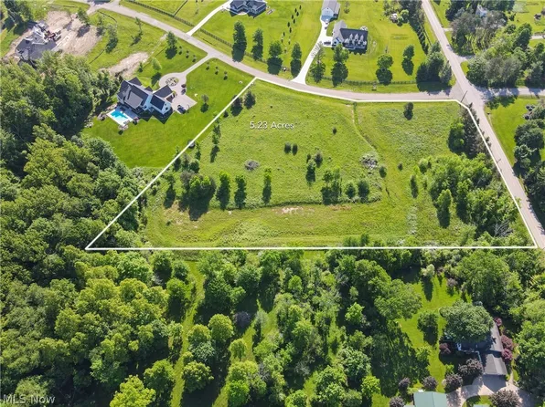 15470 Cypress Pond Ln, Novelty, OH 44072