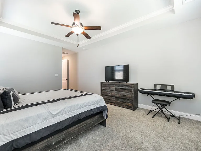 102 Copper John Ct — Photo 17