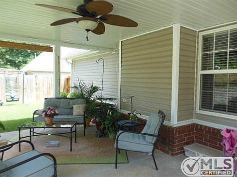 Beautiful covered patio