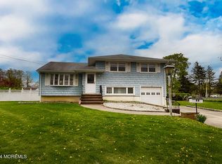 12 Irma Pl, Oceanport, NJ