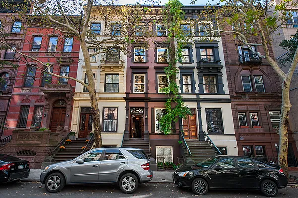 Rented by Corcoran | media 13