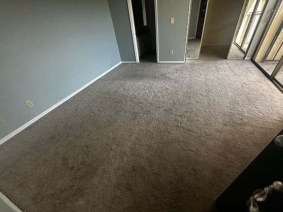 3rd image of 2936 Tangerine Ct #1
