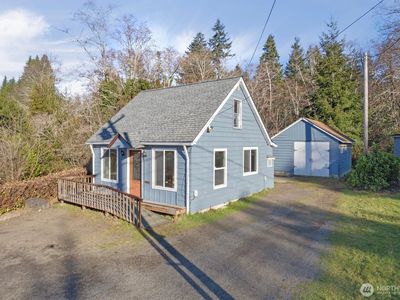 325 E State Route 4, Cathlamet, WA, 98612