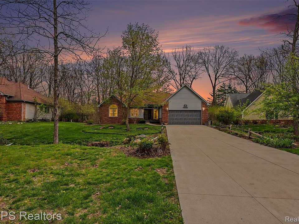 1st image of 936 Wildbrook Ln