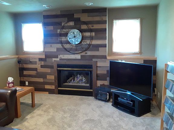 4th image of 4422 Skyview Dr