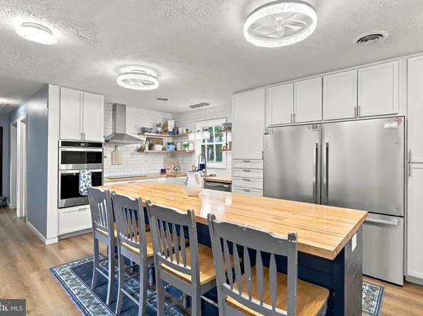 14804 Lone Oak Rd, Cresaptown, MD 21502