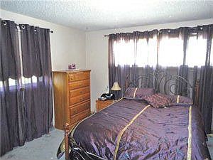 4th image of 2599 William St