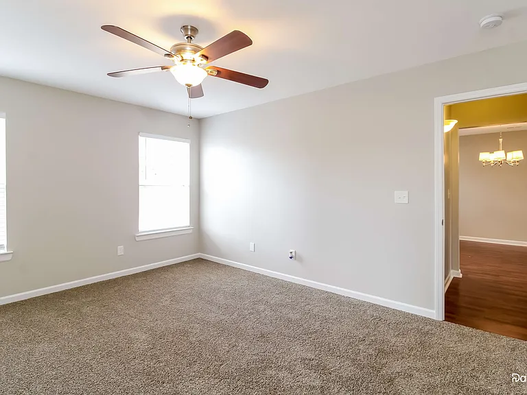 121 Dobson St — Photo 11