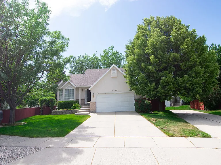 9288 S Boise Cir — Photo 1