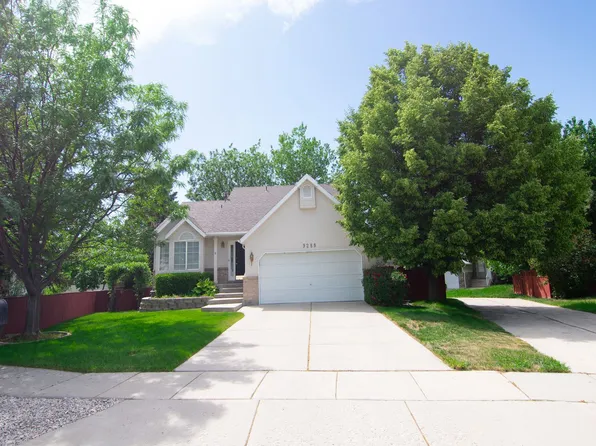 9288 S Boise Cir, Sandy, UT 84070