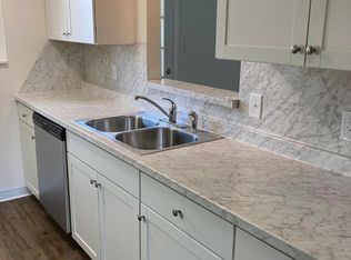 99 W Portland St #5, Mechanicsburg, PA 17055