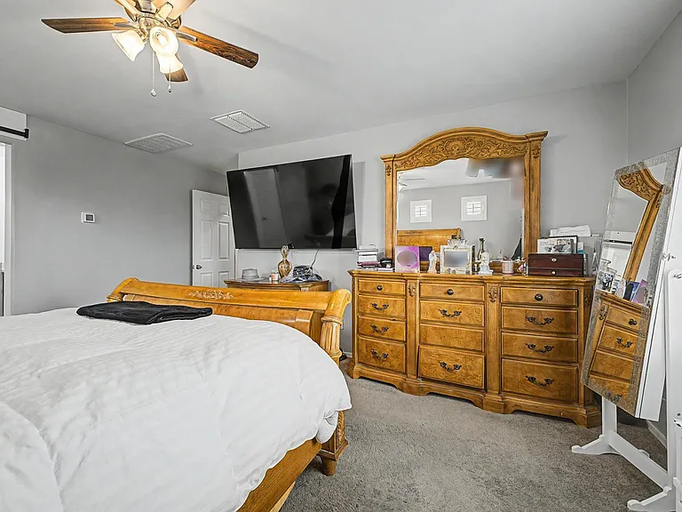 18235 W Ida Ln — Photo 27