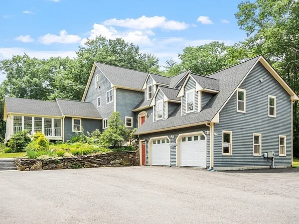 79 Tyler Rd, Townsend, MA 01469