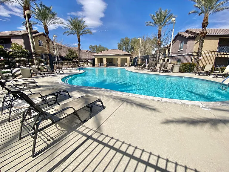 6868 Sky Pointe Dr #1036 — Photo 3