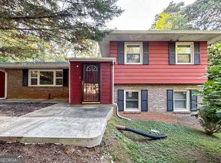 5982 Falcon Ln SW, Mableton, GA 30126