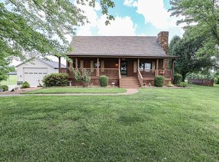 550 W Lovelaceville Florence Station Rd, Paducah, KY 42001