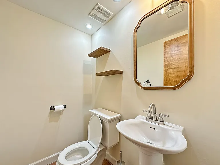 3830 Union Terrace Ln N — Photo 14
