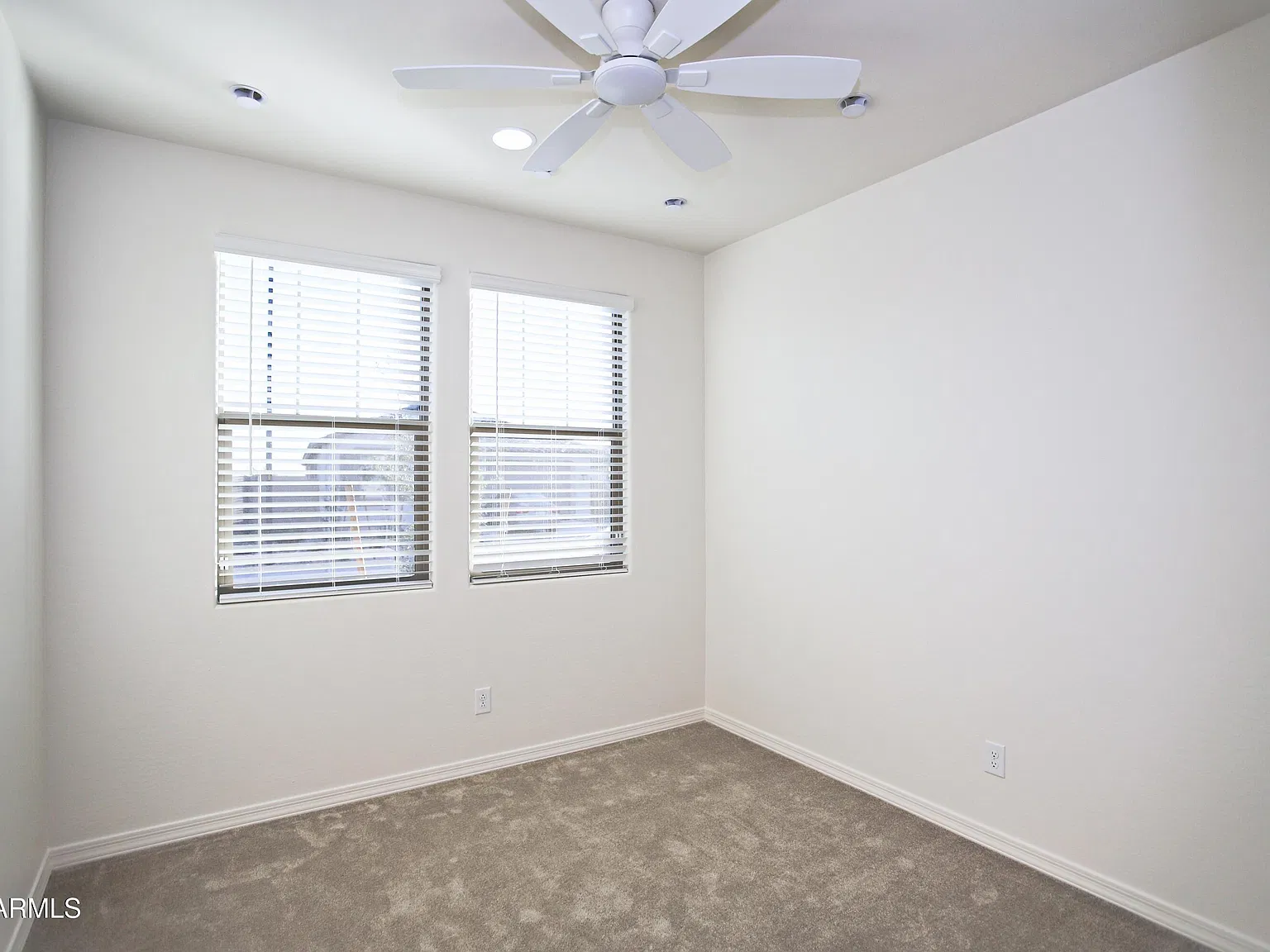 4 bed, 3.5 bath, 2313 sqft, $2,800 — Photo 4