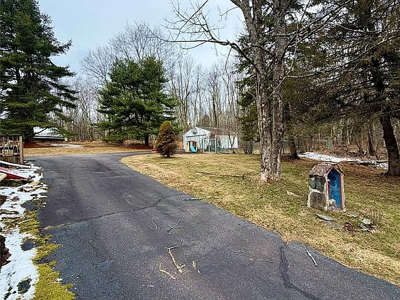 5th image of 154 Britman Road