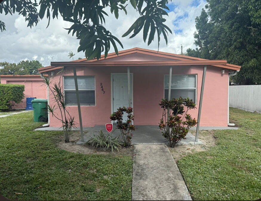 1st image of 2467 NW 90th Street