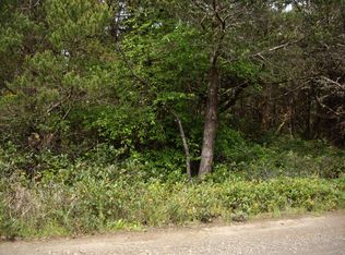 Geneva Ave, Rockaway Beach, OR 97136