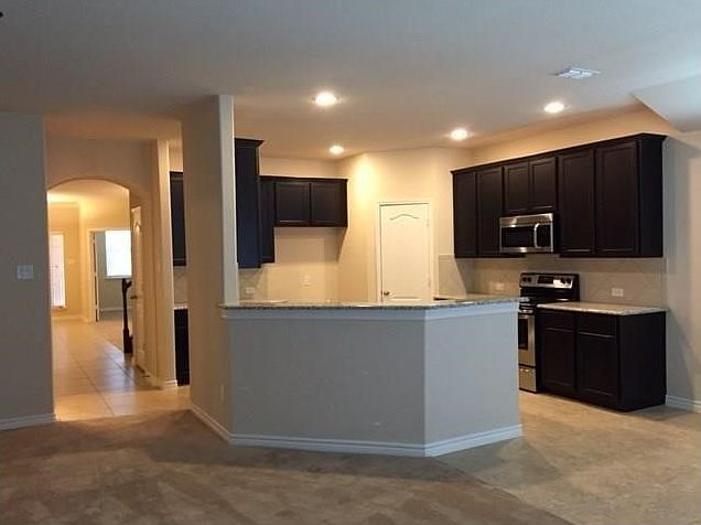 1st image of 2412 Jill Creek Dr